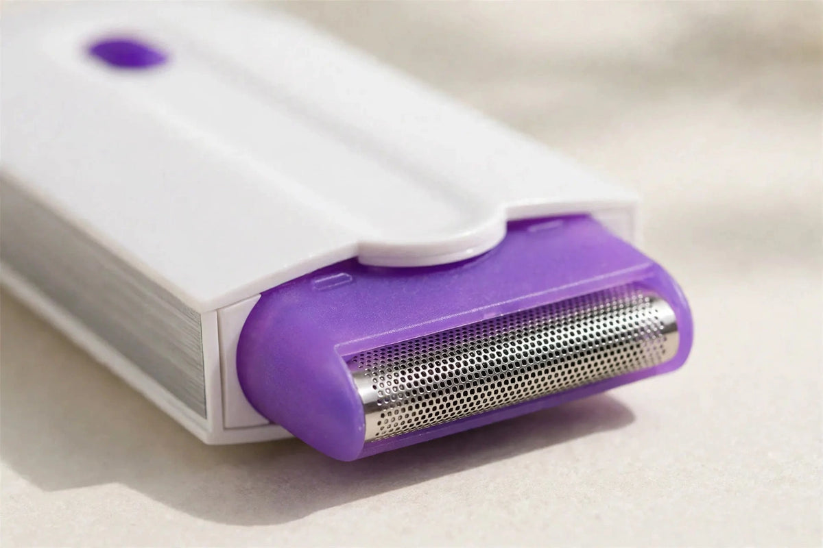 Women's Electric Shaver — Painless Hair Removal